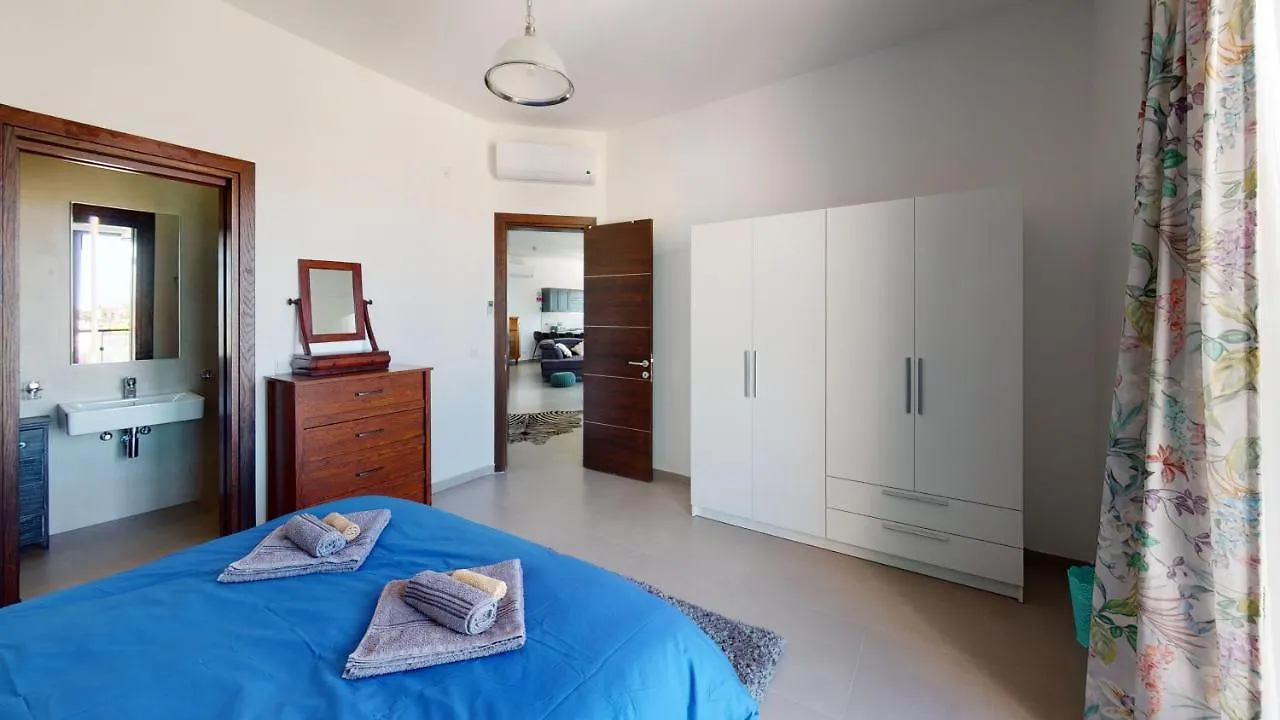St Julians Central Luxury Apartment Saint Julian's 马耳他